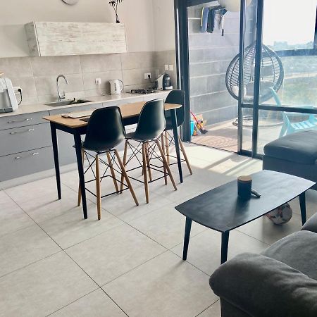 נתניה Beauty Apartment 3 Rooms Wi-Fi מראה חיצוני תמונה