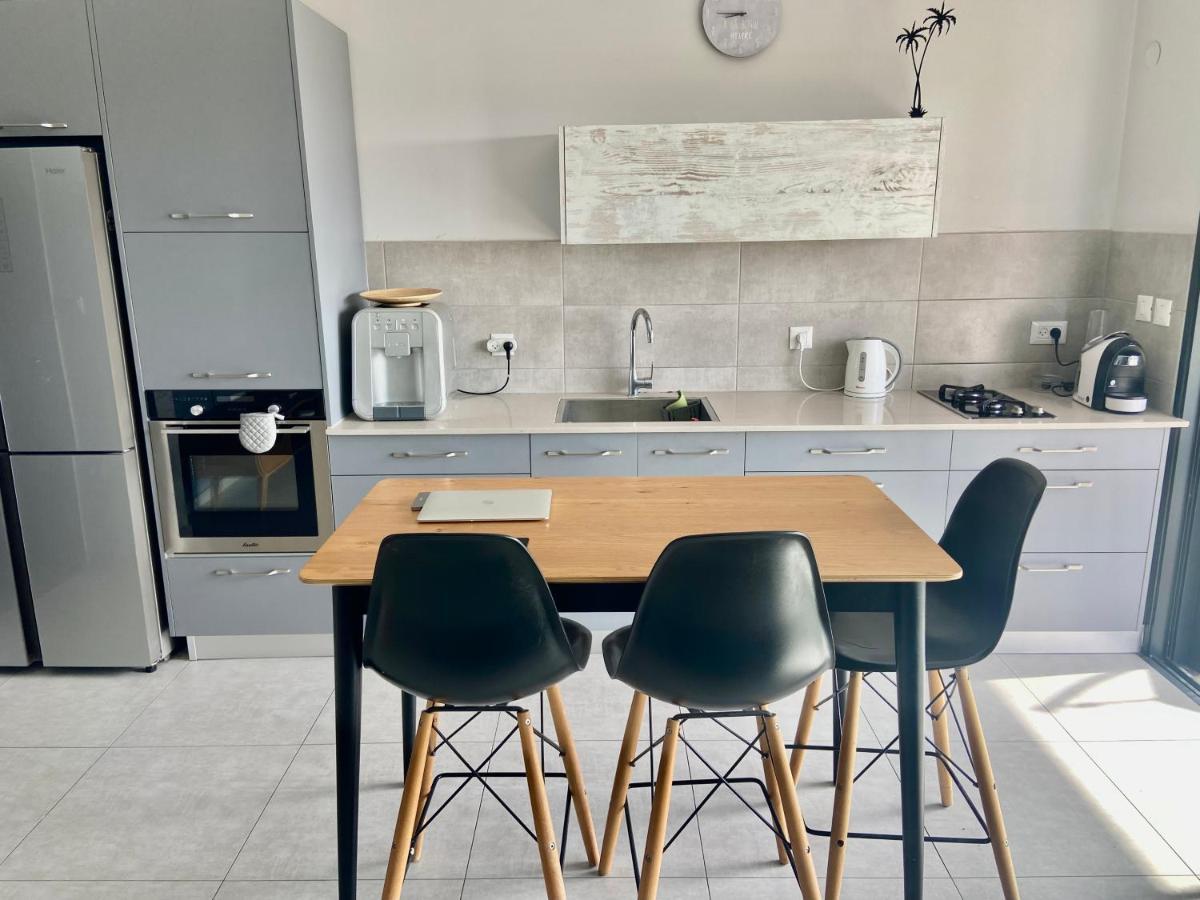 נתניה Beauty Apartment 3 Rooms Wi-Fi מראה חיצוני תמונה